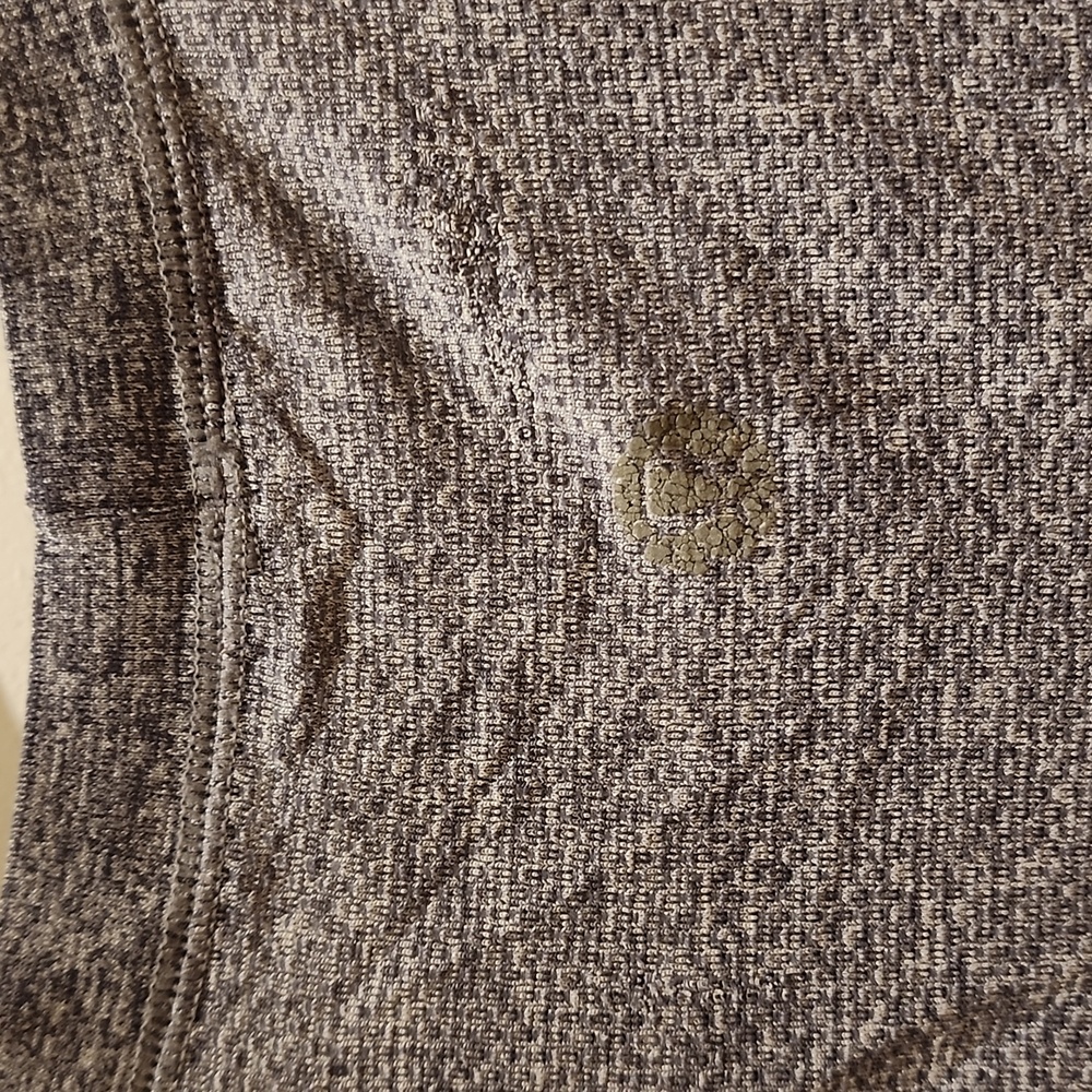 Lululemon sleeveless top - Picture 3 of 5